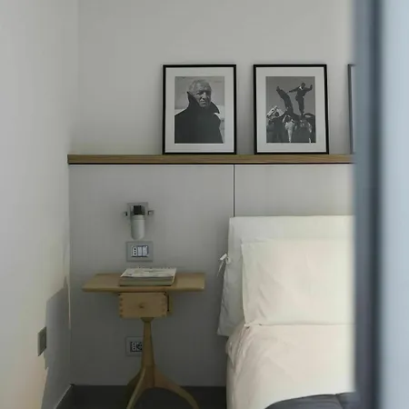 & Pool-como House-160 Mt-private Indoor Swimming Pool, Heated Year-private Covered Parking-private Garden And Terrace-fully Equipped Kitchen 아파트