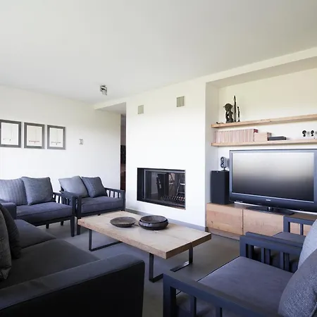 House: Luxury With Private Pool And Garden Apartment Como