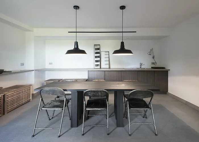 House: Luxury With Private Pool And Garden *